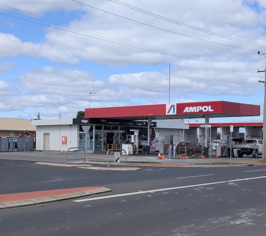 Ampol Devonport, William Street