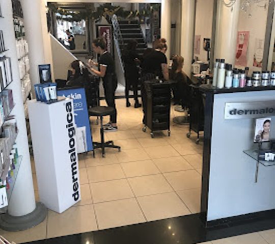 Cheveux Hair & Beauty